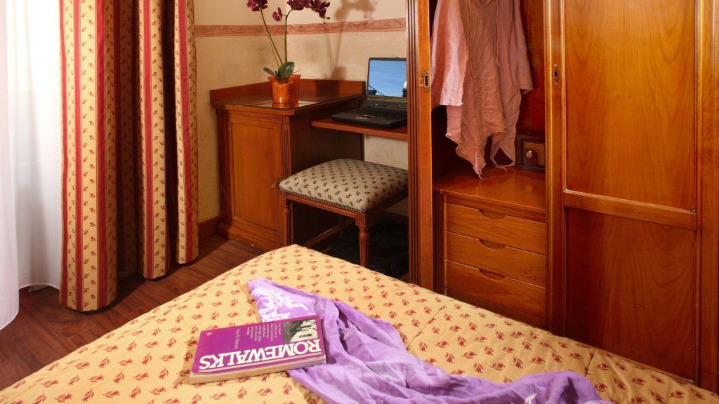 hotel-alessandrino-rome-chambre-7