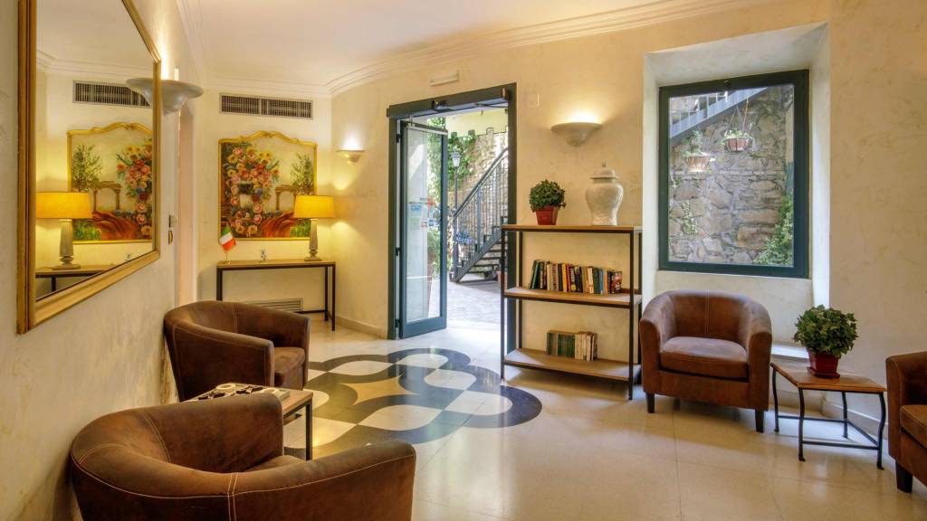hotel-alessandrino-roma-reception-IMG-4968