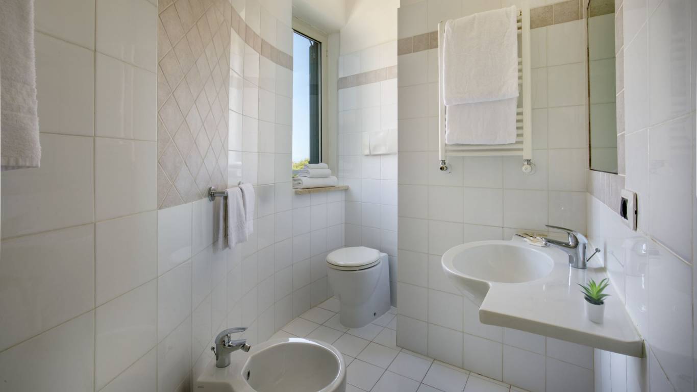hotel-alessandrino-roma-camera-tripla-IMG-4902